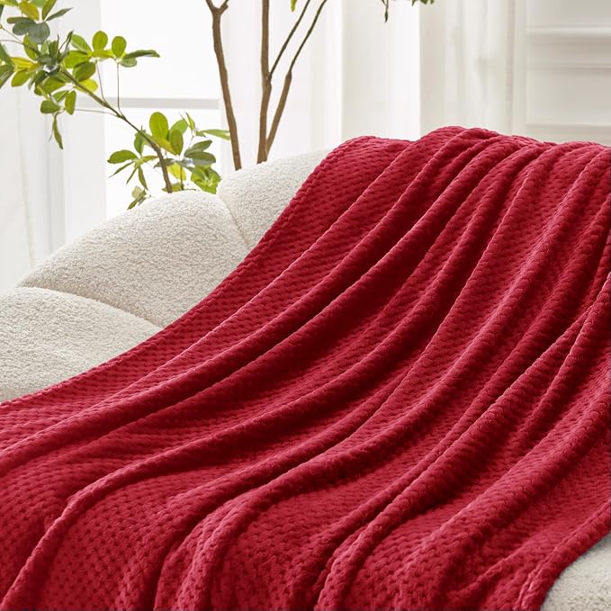 Exclusivo Mezcla Large Waffle Fleece Throw Blanket for Couch, Deep Red | Lightweight Soft Blanket for Sofa, Bed, Living Room, Plush Fluffy Throw for Home Decor, Travel, All Season, 50x70 Inches