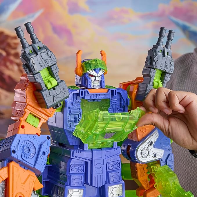 Transformers CYBERWORLD Scorponok Strike Battle Set, Converting Action Figure Playset with Lights and Sounds, Robot Toys for Boys and Girls 6 and Up