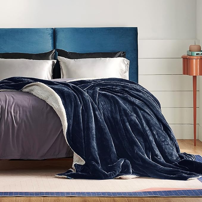 Bedsure GentleSoft Sherpa Fleece Blankets King Size for Bed, Non-Heated, Thick and Warm Throw for Women and Men, Soft Fuzzy Plush King Blanket for Winter, Navy, 108x90 Inches