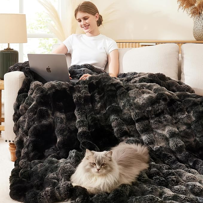 L'AGRATY Faux Rabbit Fur Throw Blanket for Couch, 50'' x 60'', Tie-Dye Gray | Soft Cozy Bubble Fluffy Blanket for Sofa Bed, Thick Warm Plush Fuzzy Throw for Room Home Decor, Luxury Gift for Women Mom