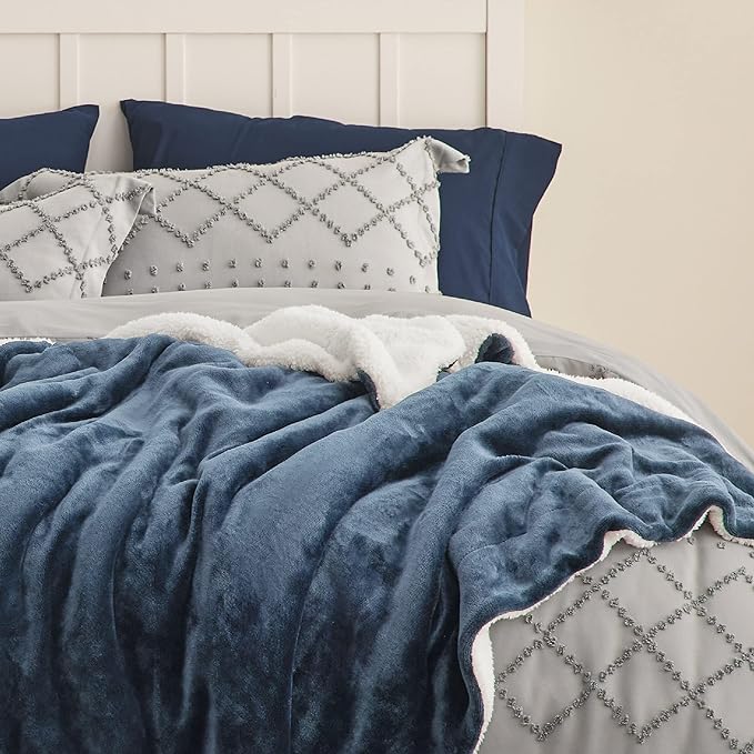 Bedsure GentleSoft Sherpa Fleece Twin Size Blanket for Couch, Non-Heated, Thick and Warm Throw for Women and Men, Soft Fuzzy Plush Twin Blanket for Winter, Slate Blue, 60x80 Inches