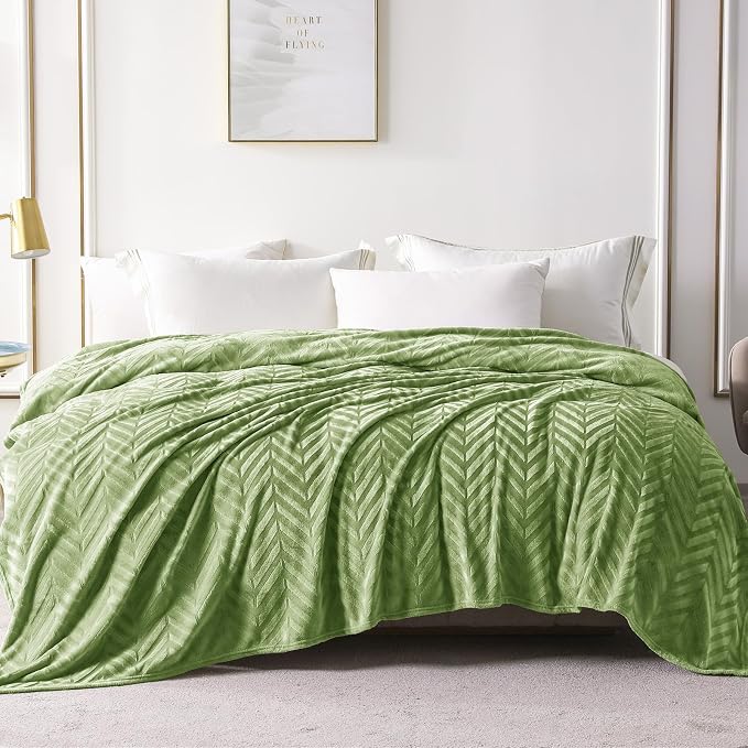 Whale Flotilla Flannel Fleece Fall Bed Blanket King Size, Olive Green | Lightweight Breathable Soft Bedspread, Plush Fluffy Coverlet Chevron Design Decorative Blanket for Home Life, 90x104 Inch