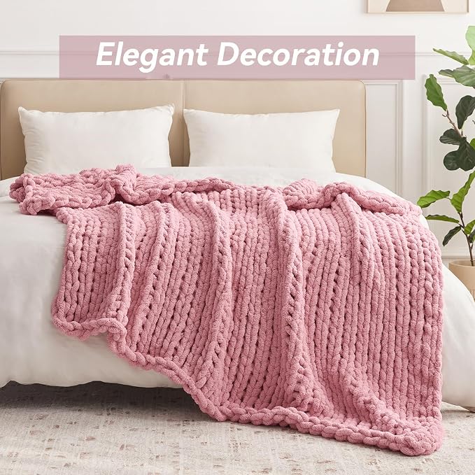 Negwoo Chunky Knit Throw Blanket, Knitted Throw Chenille Yarn, 40"*50" | Soft Thick Cable Knitted Blankets, Handmade Big Thick Blanket, Machine Washable Cute Comfy Blanket for Home Decor, Light pink