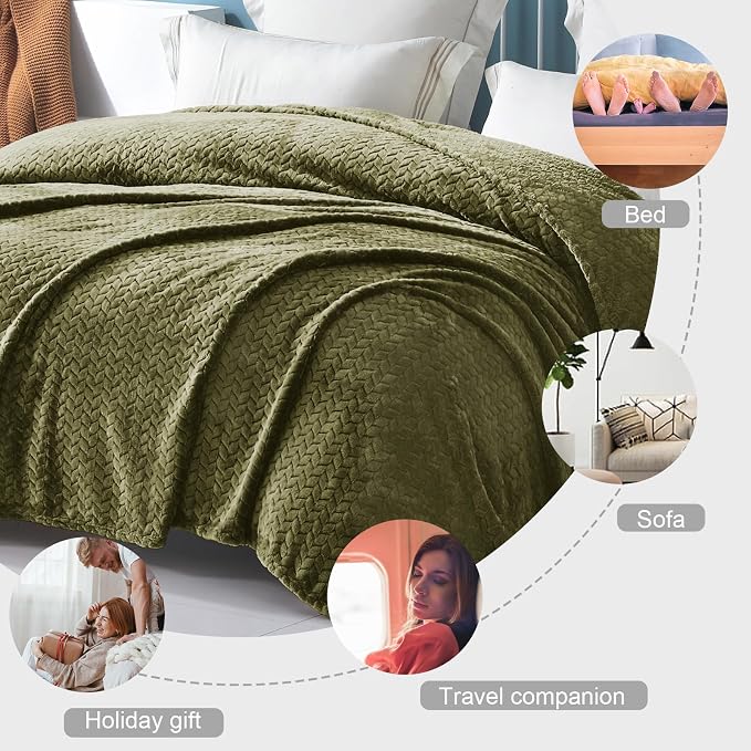 Exclusivo Mezcla Soft Fleece Bed Blanket Twin Size, 90”x66”, Olive Green | Cozy Fluffy Lightweight Blankets for Summer, Decorative Plush Flannel Throws for Living room, Bedroom with Leaves Pattern