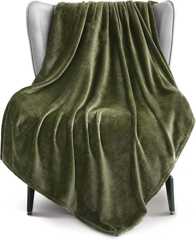 Exclusivo Mezcla Soft Fleece Throw Blanket for Couch, Olive Green | 50x60 Inches, Double-Sided Brushed Flannel, Lightweight Plush Cozy Blanket for Home Decor, All Season, Machine Washable