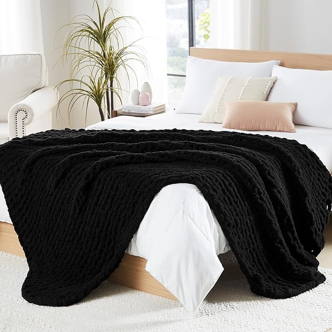L'AGRATY Chunky Knit Throw Blanket for Couch, 72'' x 84'' Knit Throw, Black | Handmade Chenille Crochet Blanket for Sofa Bed, Thick Cable Knitted Blankets for Room Home Decor, Birthday Gift for Women Mom