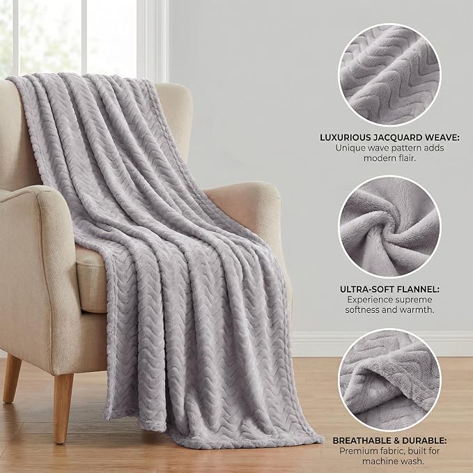 Exclusivo Mezcla Large Fleece Throw Blanket for Couch, Sofa, Light Grey | 50"x70" Soft Breathable Lightweight Flannel Throws for Summer, Plush Cozy Jacquard Wave Blanket for Home Decor
