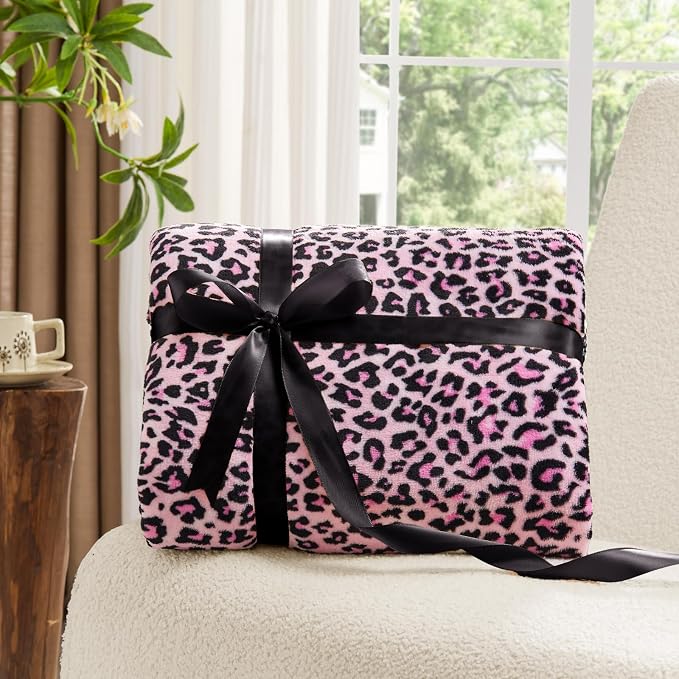 BEDELITE Fleece Blanket Soft Plush Twin Size Blanket Pink Leopard 60"x80" | Ultra Soft Fleece, Plush Microfiber, Lightweight Warmth, All Season Comfort, Leopard Decor, Machine Washable, Couch Sofa Bed