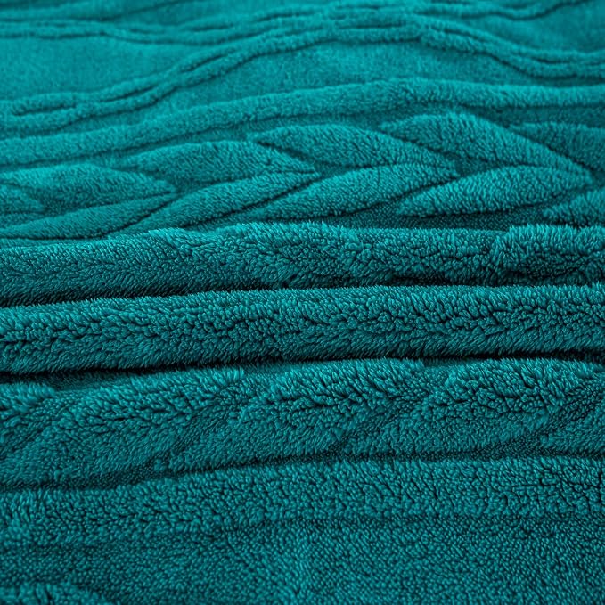 YUSOKI Sherpa Fleece Queen Size Blanket, Teal, 90"x90" | 3D Stylish Design,320GSM, Non-Shedding, Lightweight for All Season Use, stays fluffy after repeated washes, Perfect Gifts