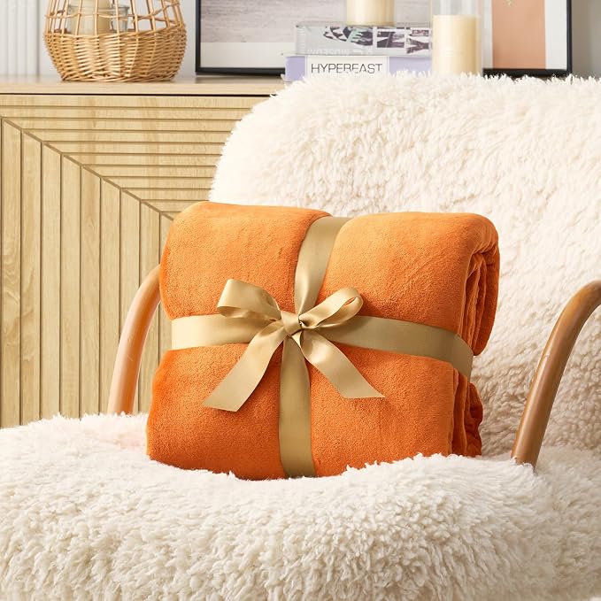 Hansleep Throw XL Orange Fleece Blanket, Soft Flannel Bed Blanket | Fuzzy Cozy Blanket 50x70 Inches, Multi-use for Bed, Sofa, Couch, Travel, Camping, All Season Warm Lightweight Cover