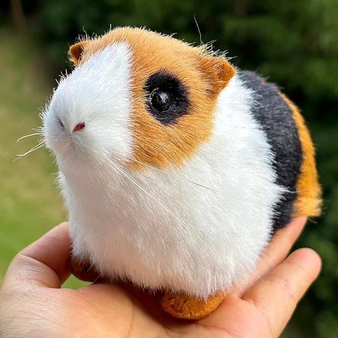 Realistic Guinea Pig Figurine – Lifelike Tri-Color Hamster Stuffed Animal, Faux Fur Pet Replica for Shelf, Desk & Home Decor, Collectible Gift for Rodent Lovers