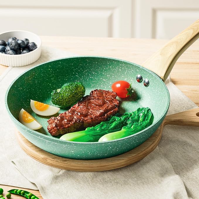 Innerwell Nonstick 9.5 Inch Skillet, Aluminum, Non-Toxic, PTFE & PFOA Free, Suitable for All Stovetops, Easy to Clean, Multipurpose | Even Heating All Stove Compatible, PFOA PFOS Free, Granite Stone Cookware Skillet, Healthy and Non Toxic, Green