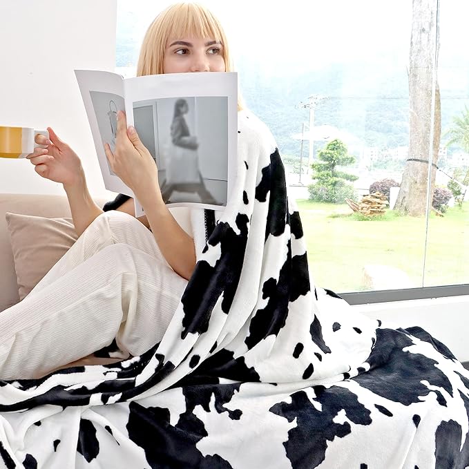 Fleece Kids Blankets Cute Small Soft Blanket Lightweight Warm Decorative Throw Blanket for Bed Couch Sofa Toddlers Girls Boys