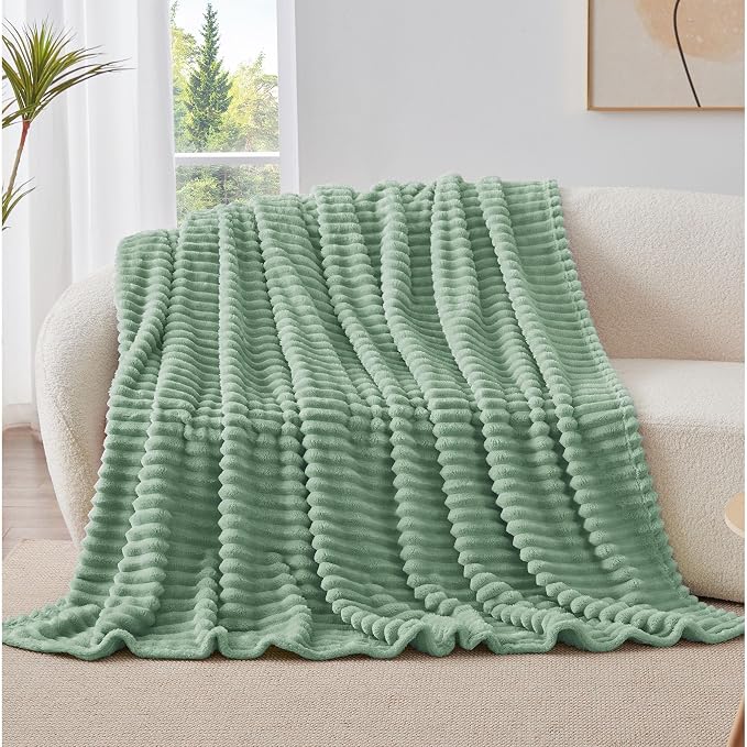 BEDELITE Ribbed Twin Blanket for Couch & Bed, Green, 60"x80" | Ultra-Soft Plush Fleece, Cozy, Warm Yet Lightweight, Ribbed Texture, Home Decor, Machine Washable, Giftable, All-Season Use