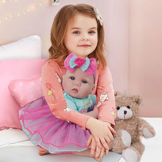 Milidool Lifelike Reborn Baby Dolls - 18 Inch Real Life Realistic Newborn Baby Dolls Girl with Soft Weighted Body Gift Set for Kids Age 3+