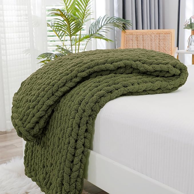 Bigacogo Chunky Knit Throw Blanket for Couch, 40x40 inches, Yellow Green | Hand Knit with Jumbo Chenille, Soft Breathable Cable Knit for Sofa Bed Living Room, Machine Washable, Gift for Mom Friend
