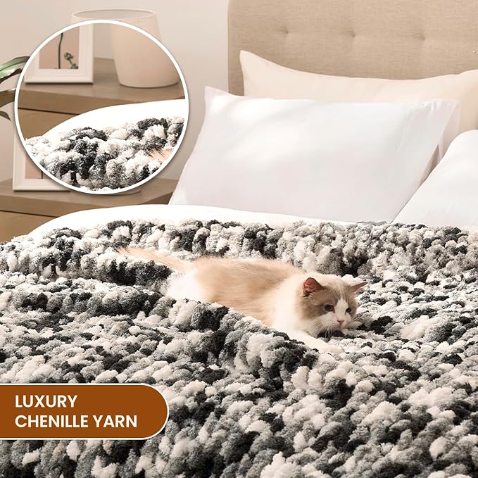 L'AGRATY Chunky Knit Throw Blanket for Couch, 60 x 80 Inches, Black White | Handmade Chenille Crochet Blanket for Sofa Bed, Thick Cable Knitted Blankets for Room Home Decor, Birthday Gift for Women Mom