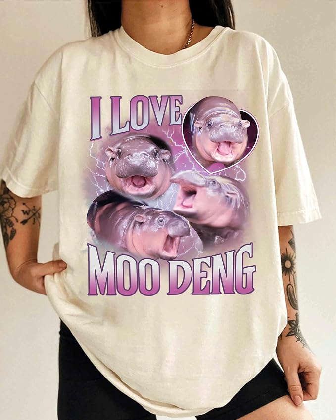 YOUNG GREEN Moo Deng Sweatshirt Moo Deng Bouncy Pig T-Shirt The Cute Baby Hippo Sweatshirt Gift For Moo Deng Lovers