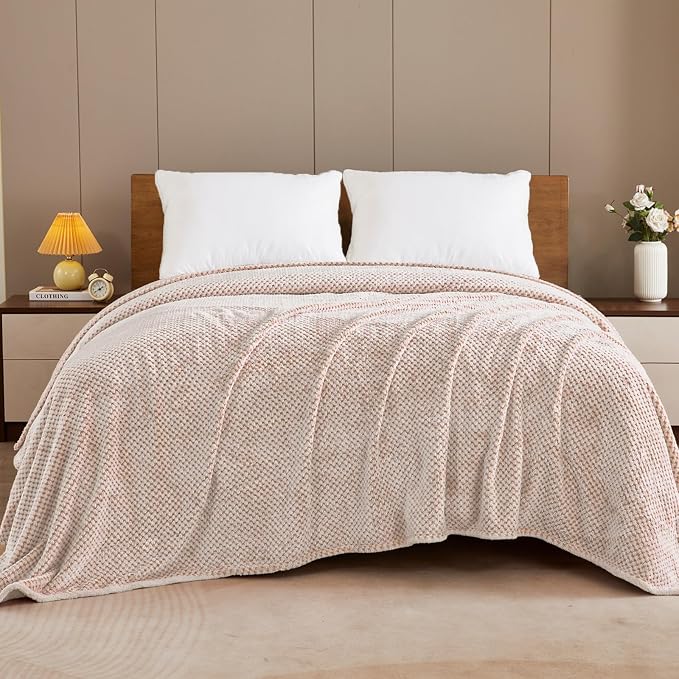 Exclusivo Mezcla Soft Waffle Fleece Bed Blanket King Size, Heather Tan | Lightweight Plush Blanket for Bed, Bedroom, Cozy Flannel with Waffle Texture, Stylish Home Decor, All Season, 104x90 Inches