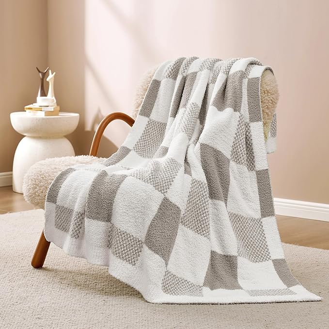 Snuggle Sac Checkered Blanket, Grey Throw Blanket for Couch Checker Microfiber Fluffy Warm Fuzzy Cozy Soft Throw Blanket Reversible Checkerered Blankets for Sofa, Chair, Bed, 50x60 inches