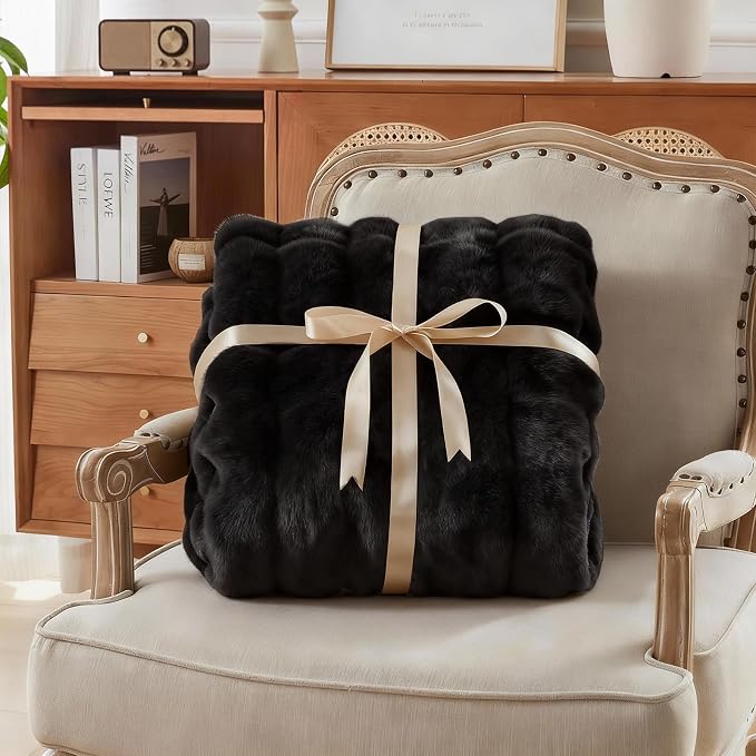 Faux Fur Twin Blanket for Couch, 1000 GSM Cozy Fuzzy Fluffy Soft Plush Thick Bubble Sherpa Blanket for Sofa Bedroom Living Room, Mothers Day Birthday Gifts for Women Home Decor