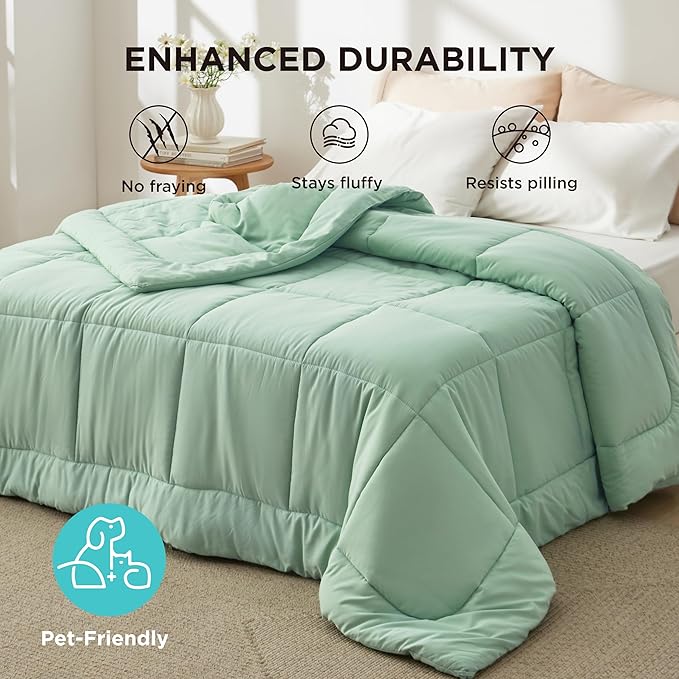 Bedsure Comforter Duvet Insert - Quilted Comforters Full Size, All Season Duvet, GentleSoft Down Alternative Bedding Blanket, with 8 Tabs, Gifts for Women/Men, Sage Green, Full 86 x 82 Inches
