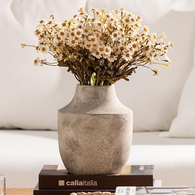 Mitt&Ditt Ceramic Flower Vase, 7.5 inch Off-White Farmhouse Rustic Vase, Handcrafted Weathered Pottery Vases, Small Flower Terracotta Vases for Home Decor, Living Room, Table, Shelf