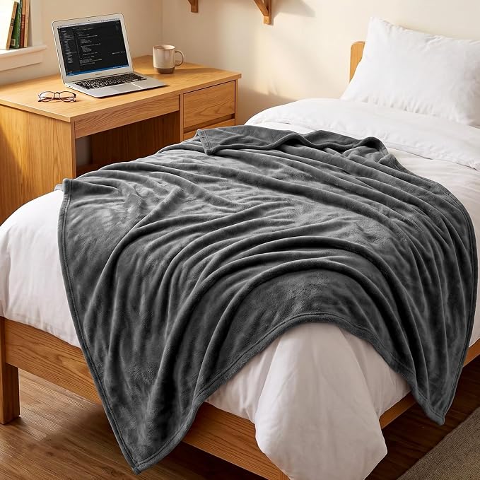 Utopia Bedding Ultra Soft Fleece Bed Blanket Twin XL Size Grey (90x76 Inch) | College Dorm Room Essentials for Girls and Guys, Microfiber Plush Warm Lightweight Breathable Cozy Blanket Anti-Static