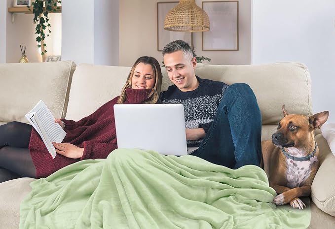 Utopia Bedding Soft Fleece Bed Blanket Queen Size Sage Green (90x90 Inch) | Microfiber Plush Warm Lightweight Breathable Cozy Blanket Anti-Static, All Season Use, Gift for Women and Men