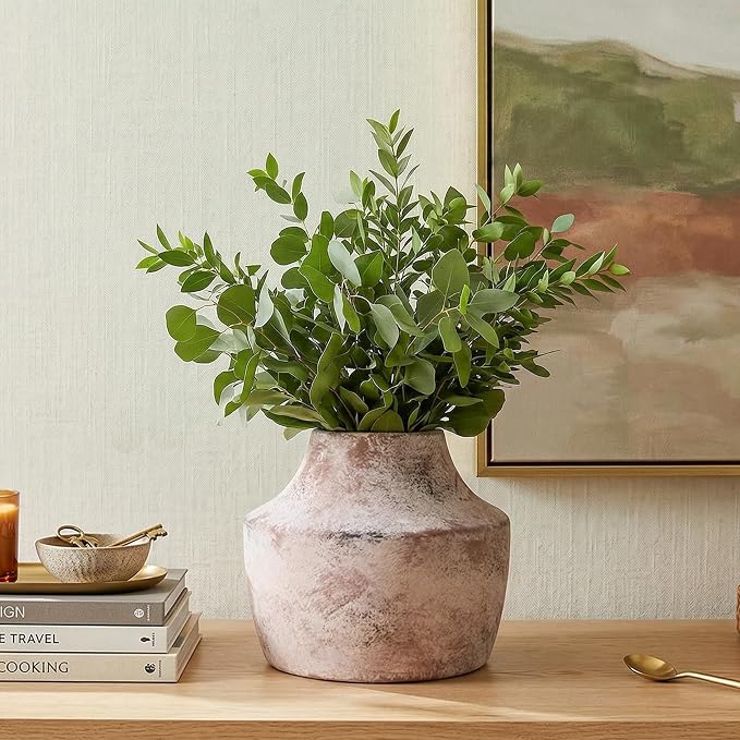 Ceramic Flower Vase, 5.3 Inch Rustic Vase for Flowers, Small Terracotta Pottery Vase for Home Decor, Farmhouse Decorative Vase for Living Room Kitchen Table Shelf Bedroom Decor