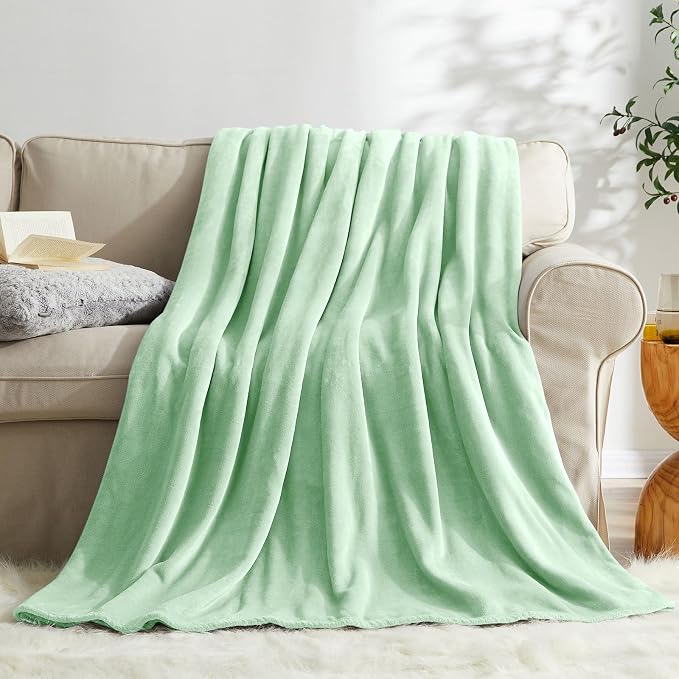 KMUSET Sage Green Fleece Blanket for Bed - Lightweight Super Soft Cozy Luxury Bed Blanket Microfiber 60 x 80 inches