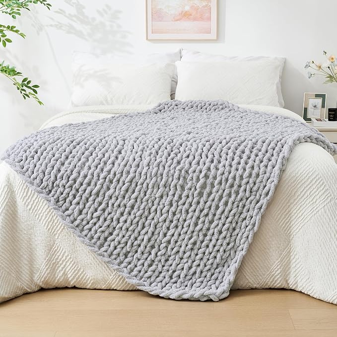 Bigacogo Chunky Knit Throw Blanket for Couch, 40x60 inches, Light Grey | Hand Knit with Jumbo Chenille, Soft Breathable Cable Knit for Sofa Bed Living Room, Machine Washable, Gift for Mom Friend