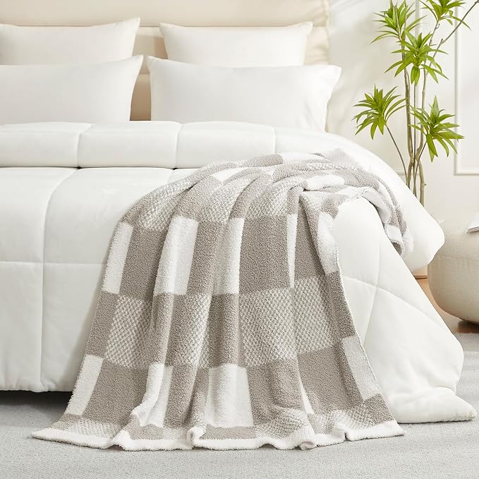 Snuggle Sac Checkered Blanket, Grey Throw Blanket for Couch Checker Microfiber Fluffy Warm Fuzzy Cozy Soft Throw Blanket Reversible Checkerered Blankets for Sofa, Chair, Bed, 50x60 inches