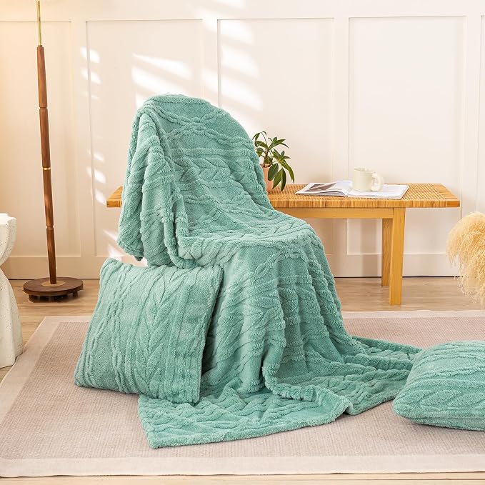 YUSOKI Sherpa Fleece Large Throw Blanket, Light Green, 50"x65" | 3D Stylish Design,320GSM, Non-Shedding, Lightweight for All Season Use, stays fluffy after repeated washes, Perfect Gifts