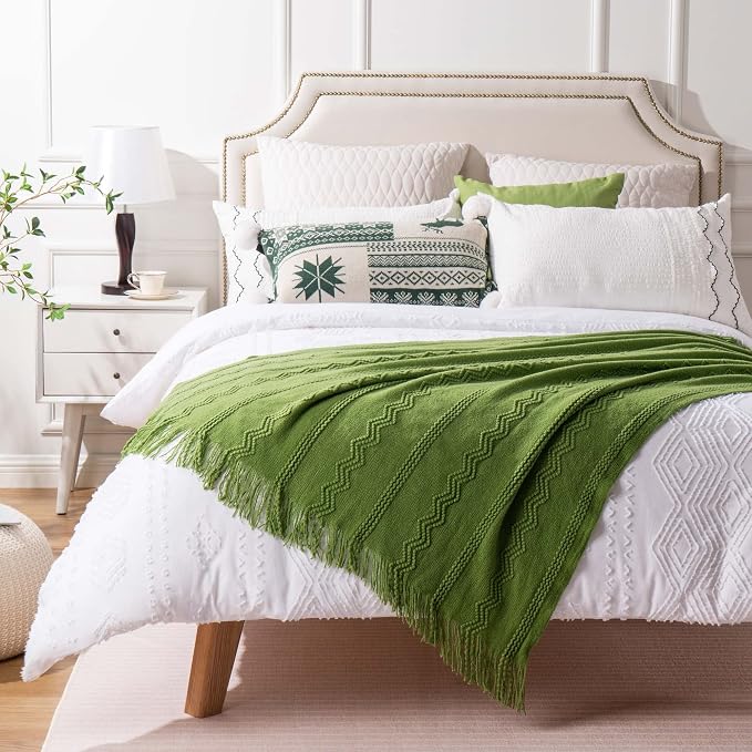 BATTILO HOME Moss Green Throw Blanket for Couch, Spring Decorative Green Blankets for Sofa, Spring Throw Blanket, 50"x60"