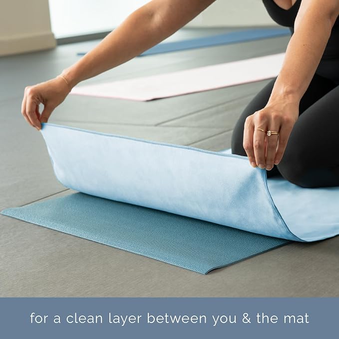 S&T INC. Aura Yoga Mat Towel, Quick Dry Towel, Soft and Absorbent for Gym, Pilates, and Hot Yoga Mat, 1 Pack, 26.5 inches x 72 inches, Microfiber, Blue