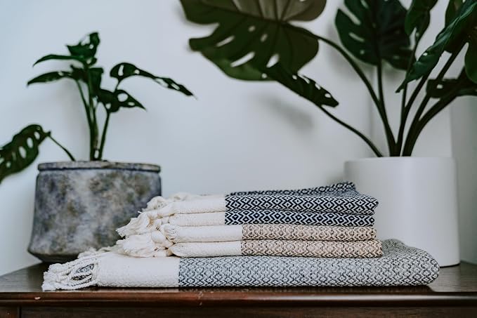 BAY LAUREL Turkish Hand Towel – Pack of 2 | Soft & Absorbent Decorative Towels for Bathroom, Hand, Face, Hair, Gym, Yoga, SPA, Kitchen & Tea | Boho Decor (Gray, Diamond 15x26 Inches (Set of 2)