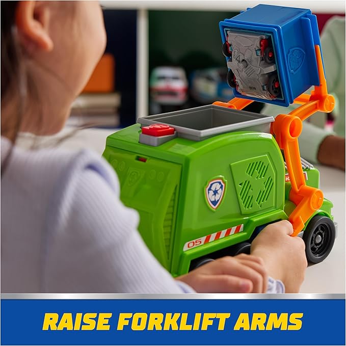Paw Patrol: Crush N’ Roll Recycling Truck with Rocky Action Figure & Transforming Compacted Trash Vehicle, Kids Toys for Boys & Girls Ages 3 and up