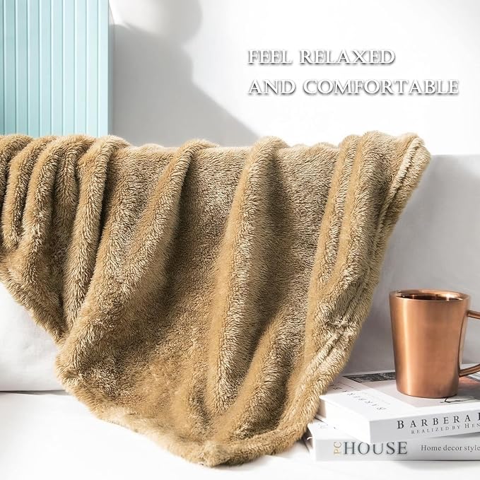 Exclusivo Mezcla Fuzzy Large Fleece Throw Blanket for Couch, Brown | 50x70 Inches, Super Soft and Cozy Throw, Plush Fluffy Blanket for Sofa, Bed, Bedroom, Home Decor, All Season
