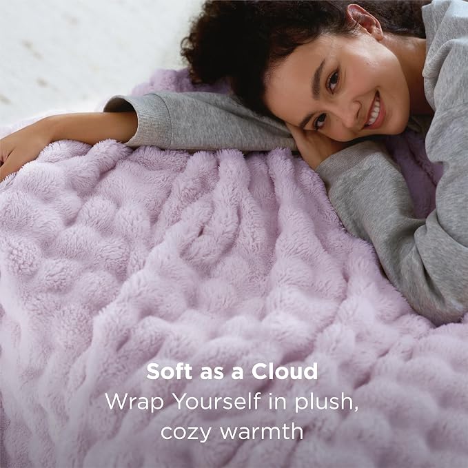 Bedsure Purple Twin XL Blankets for Bed - 3D Fleece Bubble Blanket for Sofa Bed Room Decor - Luxury Soft Cozy College Dorm Room Essentials for Girls, Lightweight, All Seasons, Light Purple, 66"×90"