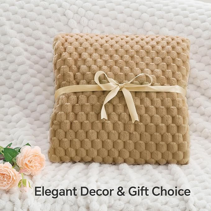 BEDELITE Camel Twin Blanket for Couch, Soft Cozy Gifts for Women, 60 * 80 | 3D Jacquard Decorative Fleece Blanket, Super Soft Plush Throws, Cute Birthday Gift for Women & Men, Suitable for All Seasons