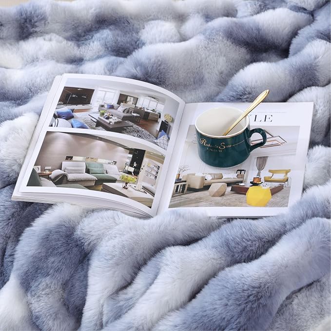 ORINOVA Tie-dye Blue Twin Cozy Faux Fur Blanket for Couch Bed Living Room 60x80 Furry Soft Fluffy Thick Warm Throw Blanket for Winter Home Gifts 860 GSM