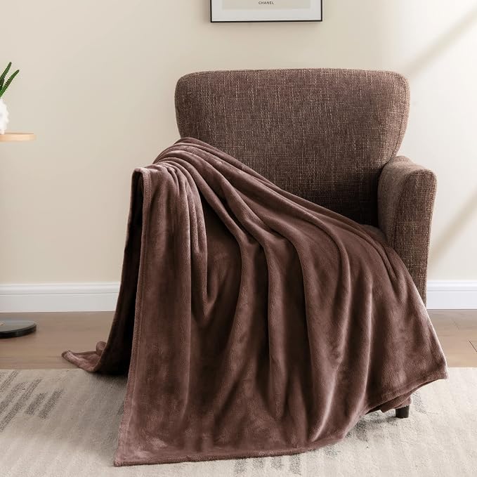 BEDELITE Fleece Blanket Soft Plush Twin Size Blanket Brown 60"x80" | Ultra Soft Fleece, Plush Microfiber, Lightweight Warmth, All Season Comfort, Fade Resistant, Machine Washable, Couch Sofa Bed
