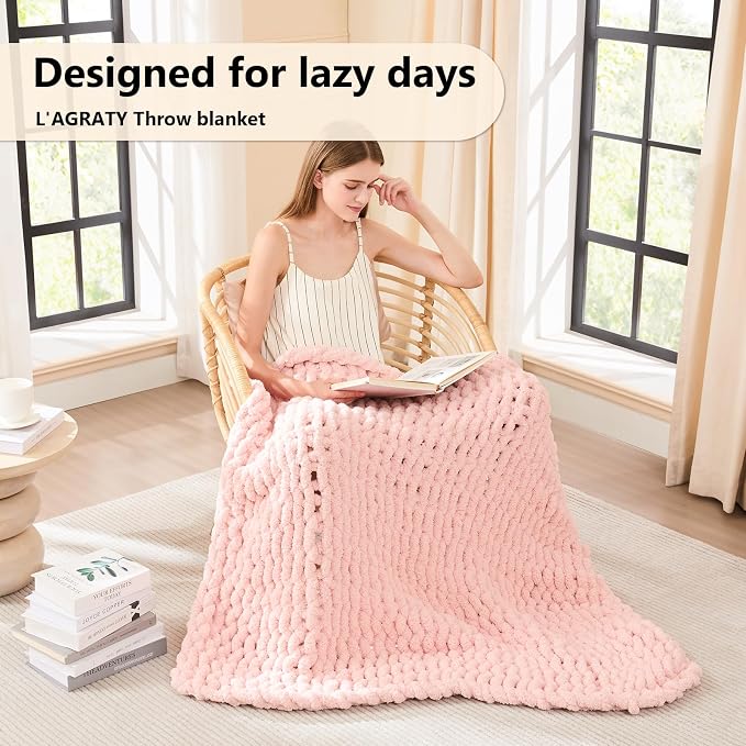 L'AGRATY Chunky Knit Throw Blanket for Couch, 40'' x 50'' Knit Throw, Pink | Handmade Chenille Crochet Blanket for Sofa Bed, Thick Cable Knitted Blankets for Room Home Decor, Birthday Gift for Women Mom