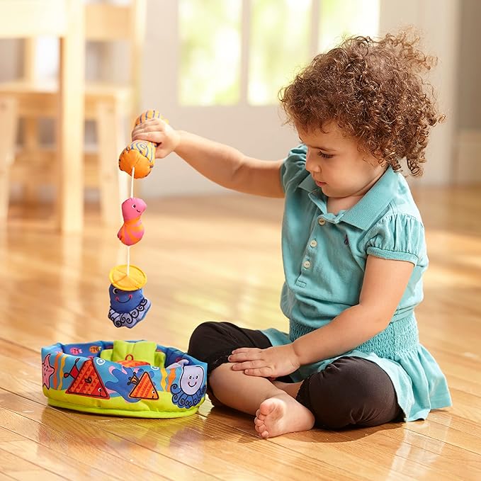 Melissa & Doug K's Kids Fish and Count Learning Game With 8 Numbered Fish to Catch and Release