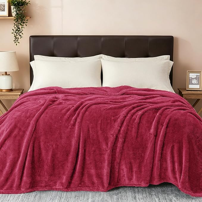 Exclusivo Mezcla Fuzzy Plush Fleece Bed Blanket Queen Size, Deep Red | 90x90 Inches, Super Soft and Cozy Bed Blanket, Fluffy Decorative Bedding for Livingroom, Bedroom, All Season