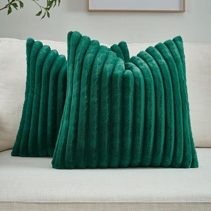 FUTEI Pack of 2 Faux Fur Throw Pillow Covers 22x22 Inch, Emerald Green | Fluffy Faux Rabbit Fur Front/Premium Velvet Back,Hidden Zipper,Machine Washable,Non-Shedding,Colorfast,Insert Not Included.