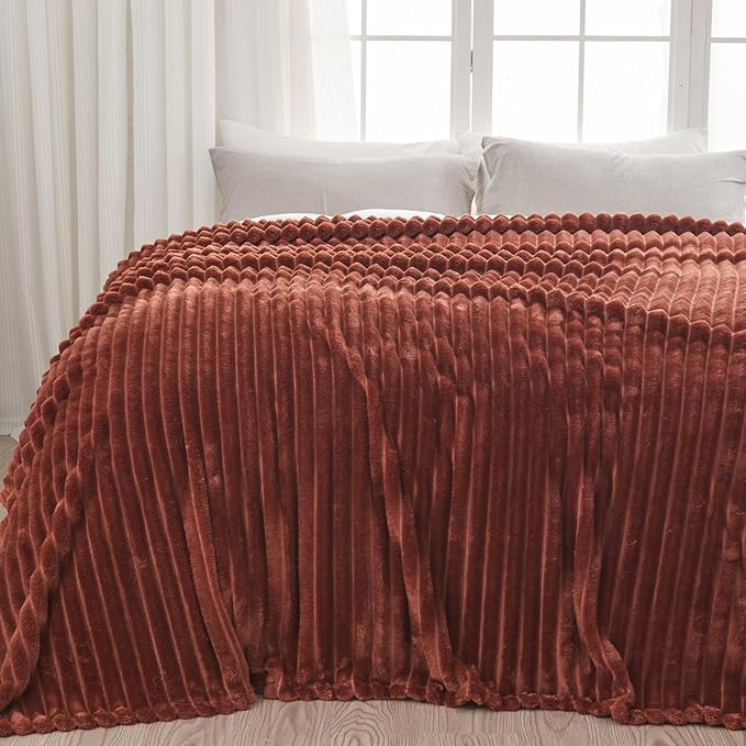 NEWCOSPLAY Super Soft Twin Blanket Coffee Premium Silky Flannel Fleece 3D Ribbed Jacquard Lightweight Bed Blanket All Season Use (Coffee Ribbed, Twin(60"x80"))