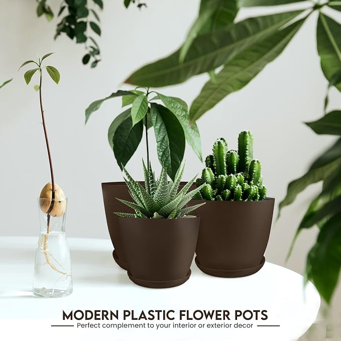 Plant Pots Indoor with Drainage, 5 Pack Multi-Size Planters Set, Brown | Drainage holes included Multiple sizes 7/6.6/6/5.3/4.8 In Indoor plants and flowers Durable plastic construction