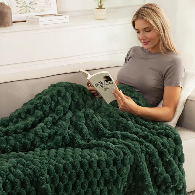 Whale Flotilla Soft Fleece King Size Bed Blanket 3D Jacquard, Emerald Green | Lightweight Breathable Coverlet Bedspread for All Seasons, Super Cozy Plush Fluffy Fuzzy Decorative Blanket for Bed, 90"x104"
